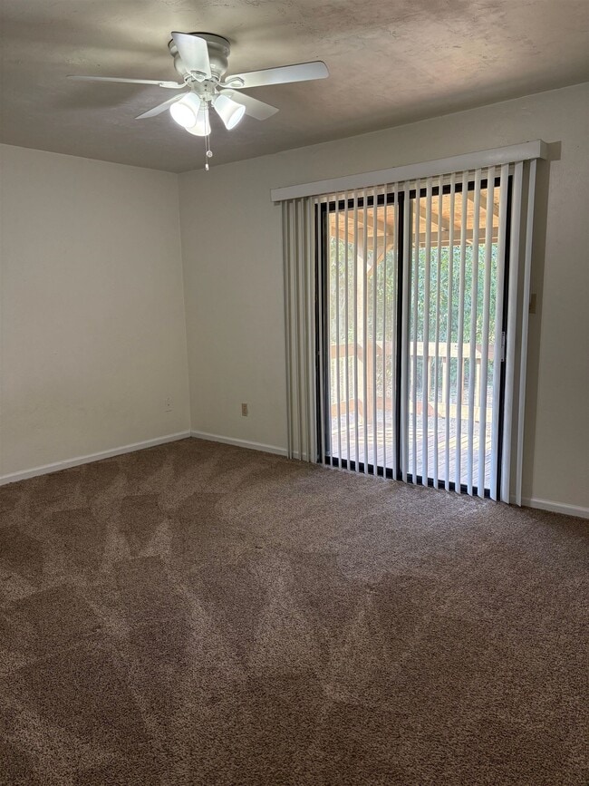 Building Photo - 1414 Willow Bend Way