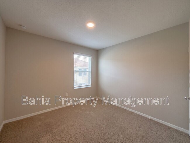Building Photo - 5110 Adelaide Dr
