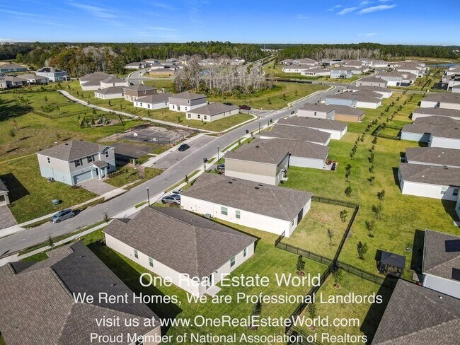 Building Photo - 5151 Bridgehaven Rd