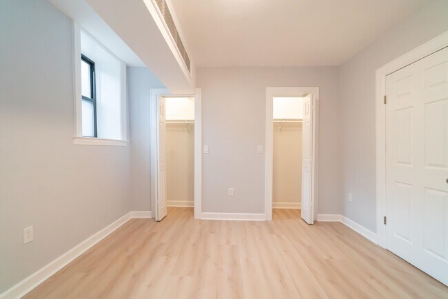 Building Photo - 331 79th St