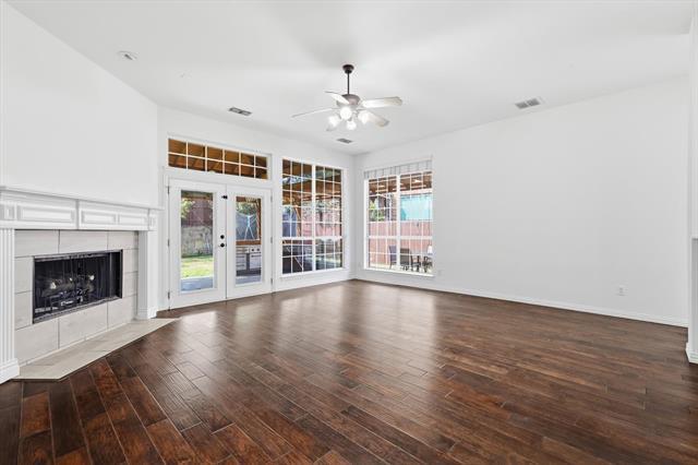 Building Photo - 7105 Langmuir Dr