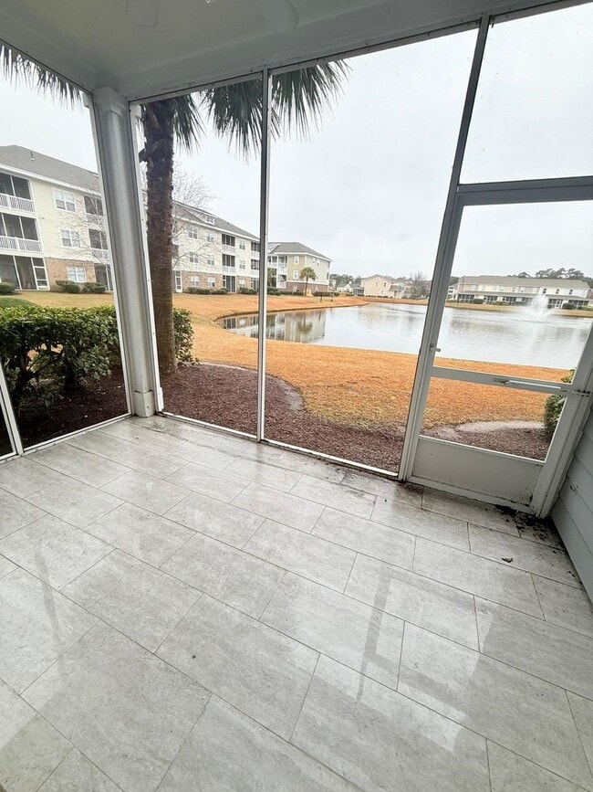 Building Photo - 330 Kiskadee Loop