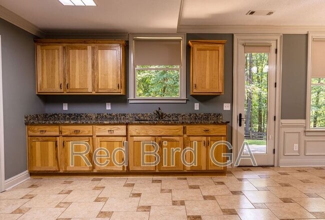 Building Photo - 168 Timberlake Dr