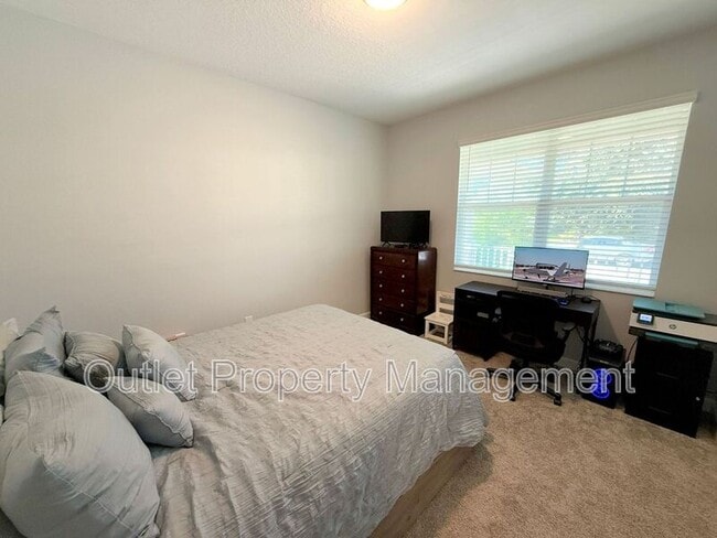 Building Photo - 12010 Grammar Ln