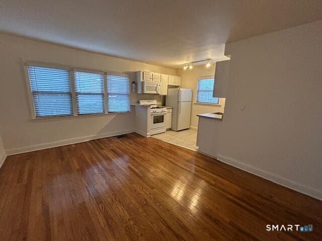 Building Photo - 34 Prospect St