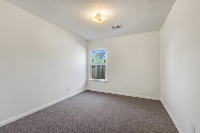 Building Photo - 22719 Tabberts Wy