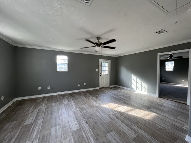 Living Room - 219 Atlanta Ave