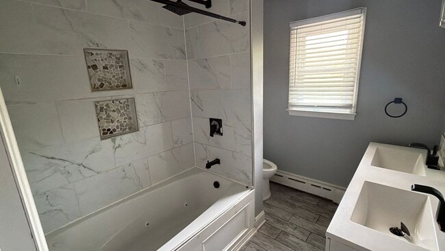 Building Photo - Move-In Ready 3-Bed, 2.5-Bath Home with a Beautiful Big Yard in Peaceful Jackson, NJ