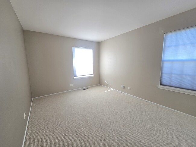 Building Photo - 109 Thistle Ct