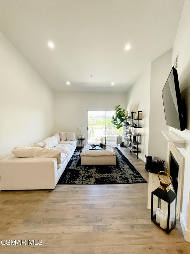 Building Photo - 675 Oak Run Trail