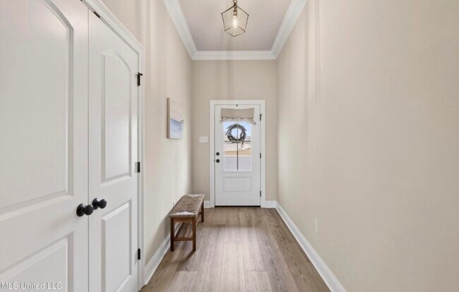 Building Photo - 12004 Erik Ct