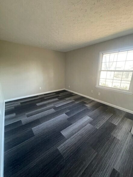 Building Photo - 4015 Rudy Martin Dr