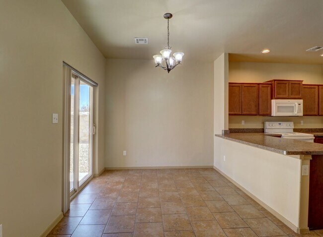Building Photo - 4987 Wendall Rd