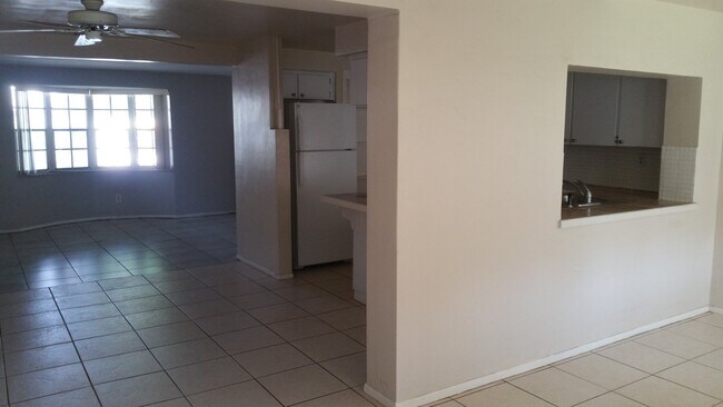 Building Photo - 4430 Glissade Dr