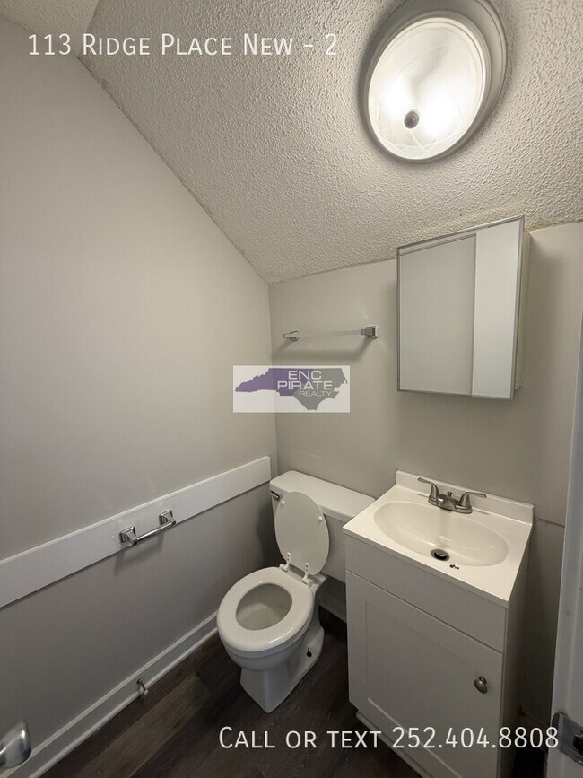 Building Photo - 113 Ridge Pl