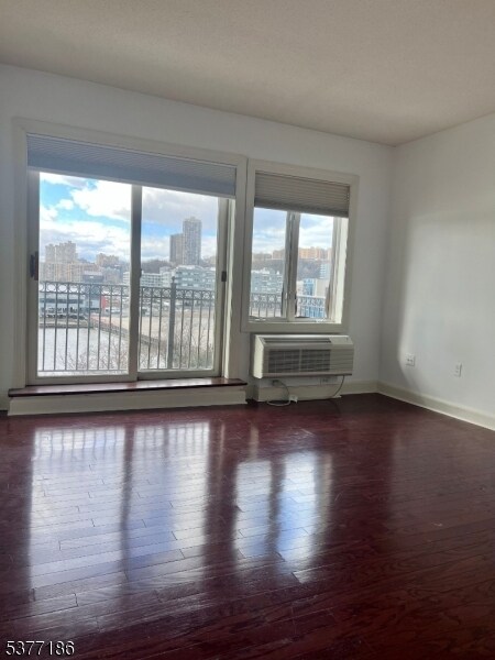 Building Photo - 6209 City Pl