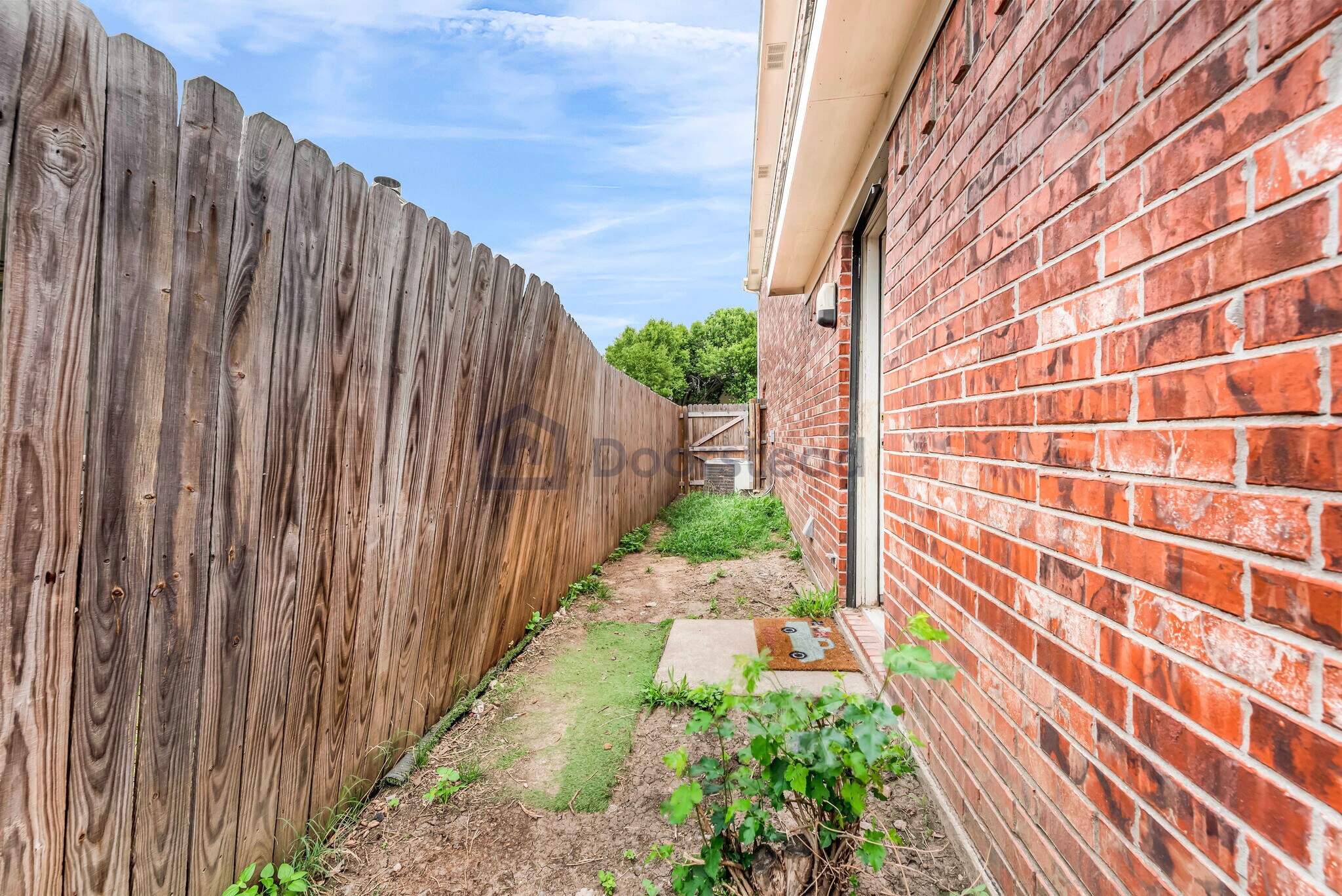 Building Photo - 972 Tennessee Trl