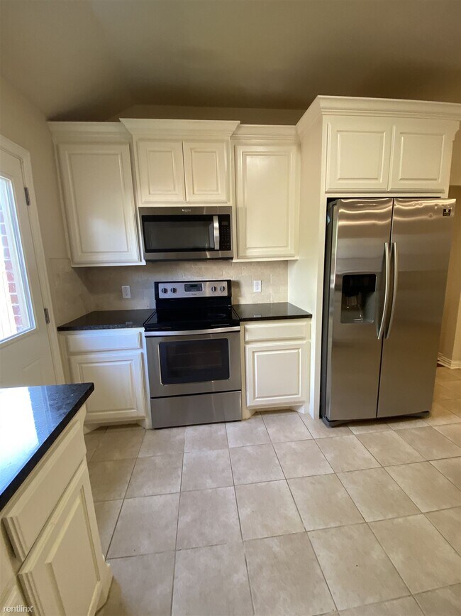 Building Photo - 3 br, 2 bath House - 1705 Carverly Drive