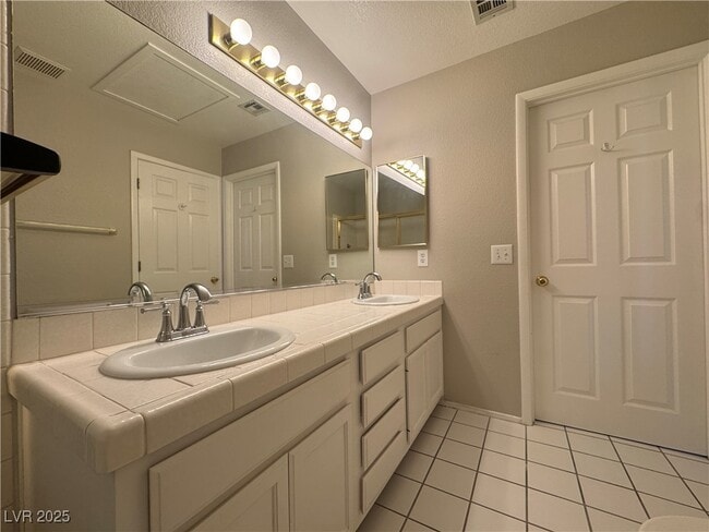 Building Photo - 3549 Casa Real Way