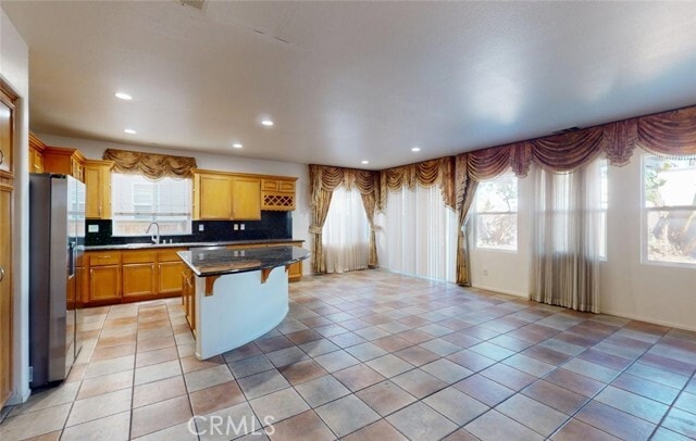 Building Photo - 19 Sorbonne St