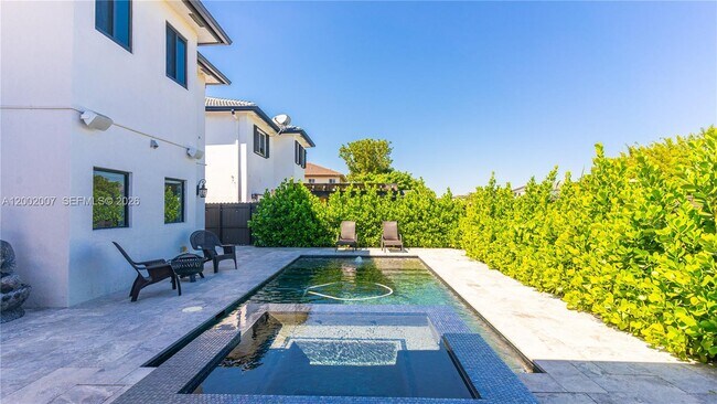 Building Photo - 15817 SW 138th Terrace