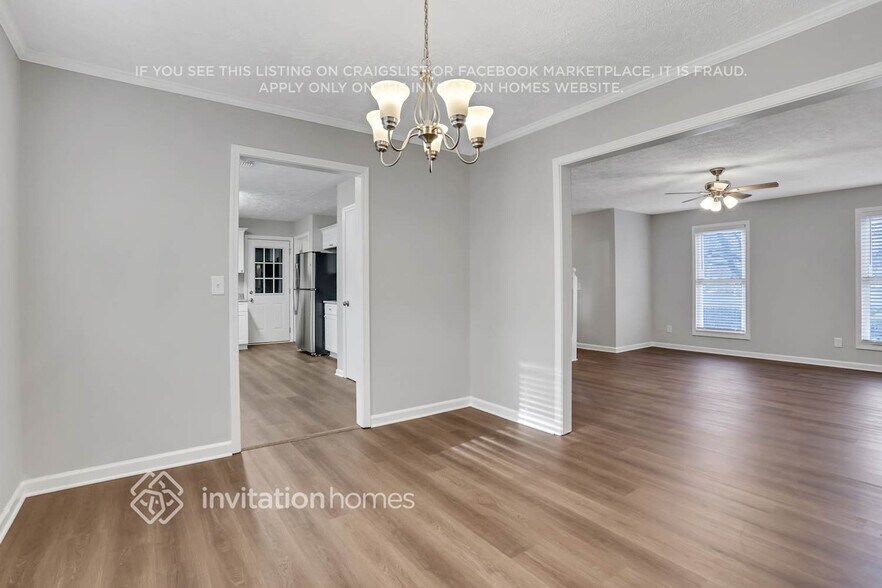 Building Photo - 104 River Oaks Dr