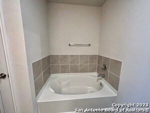 Building Photo - 13611 Boothe Grv