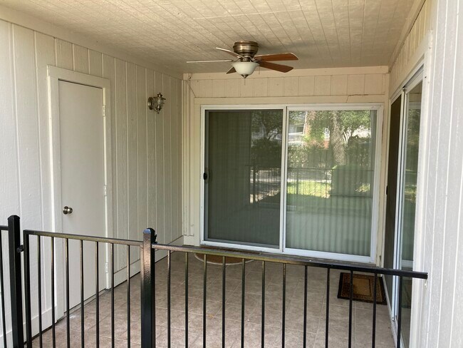 Building Photo - 100 Lorenz Rd