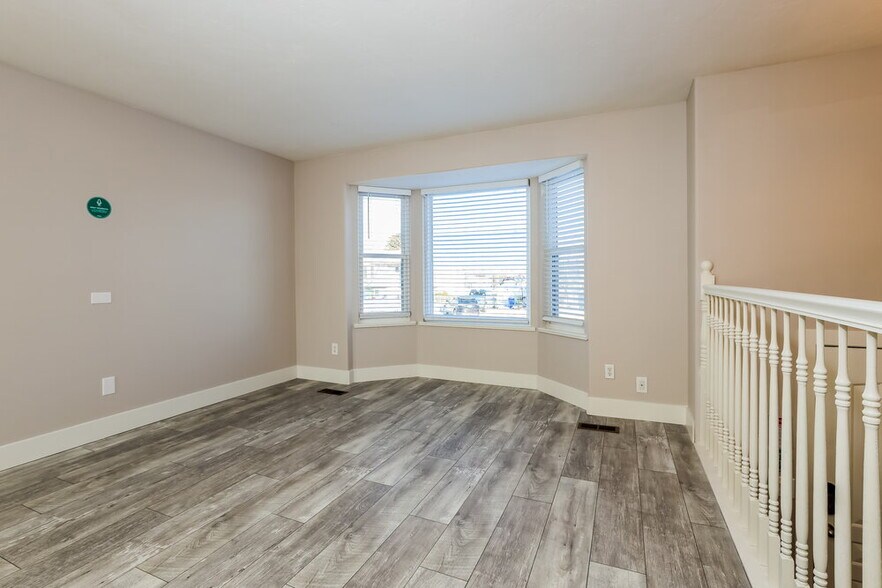 Building Photo - 4901 Banquet Ave