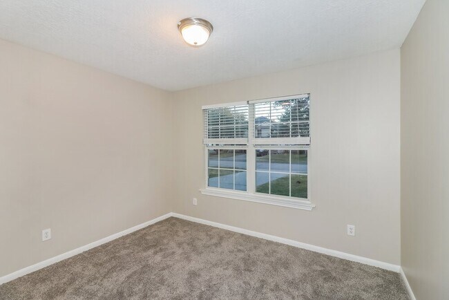 Building Photo - 1014 Vera Cruz Dr