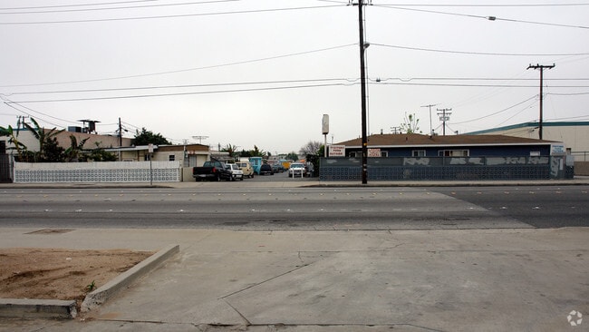 Primary Photo - Adobe Mobile Home Park