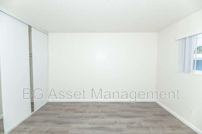 Building Photo - 412 San Marco St