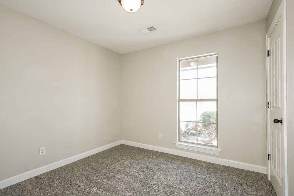 Building Photo - 8213 Park Pike