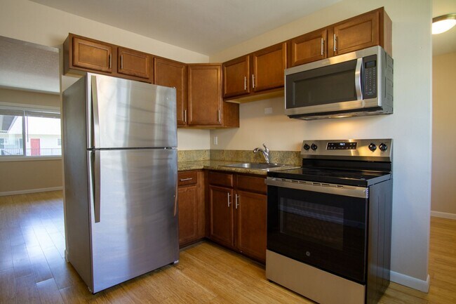 Building Photo - Charming St. John's 2-Bedroom Ready Mid-June!