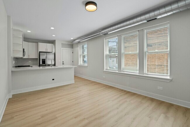 Building Photo - 432 S Maple Ave