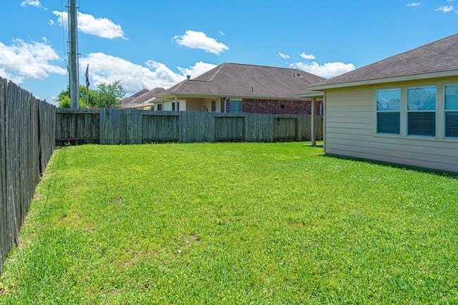 Building Photo - 962 Umbria Ln