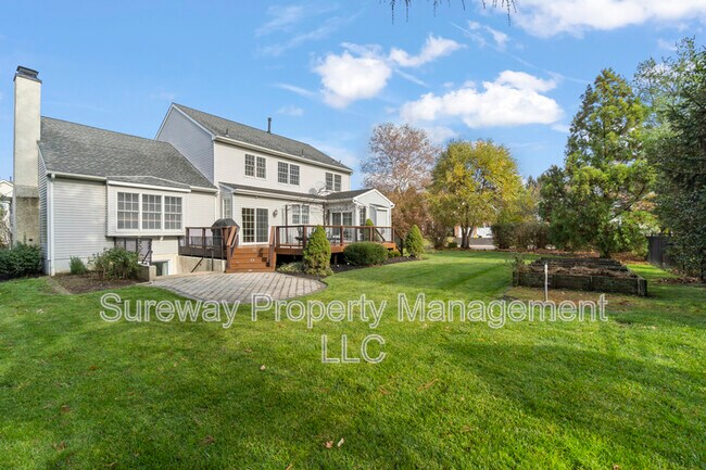 Building Photo - 2 Heather Ln