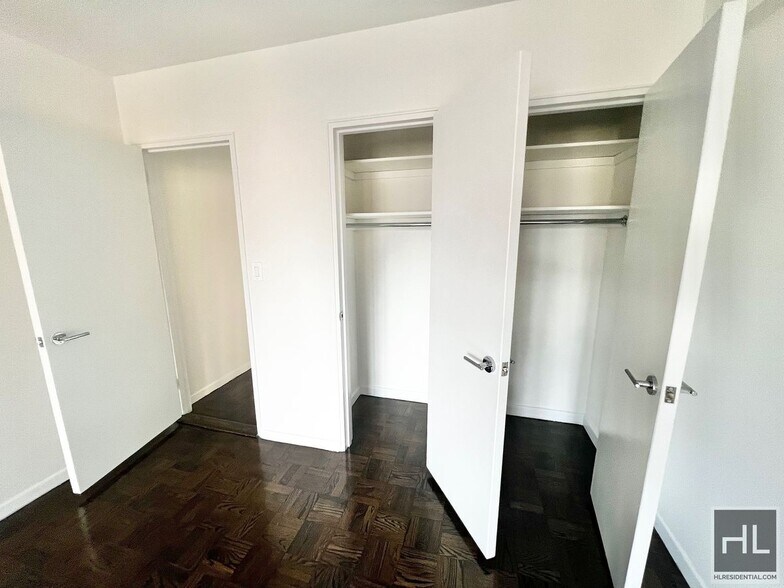 Building Photo - EAST 35 STREET