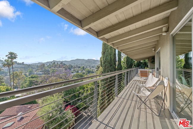 Building Photo - 2479 Lanterman Terrace