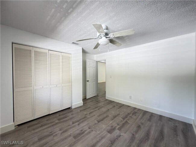 Building Photo - 3451 County Barn Rd