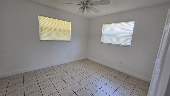 Building Photo - 4770 Cole St