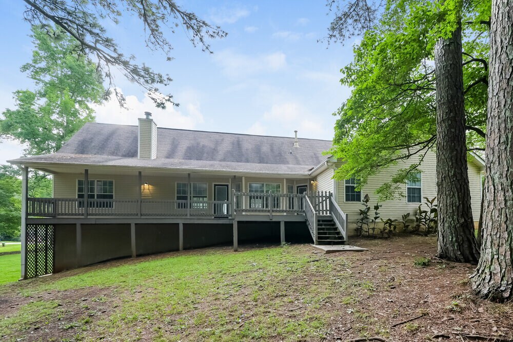 Building Photo - 128 Alexander Dr