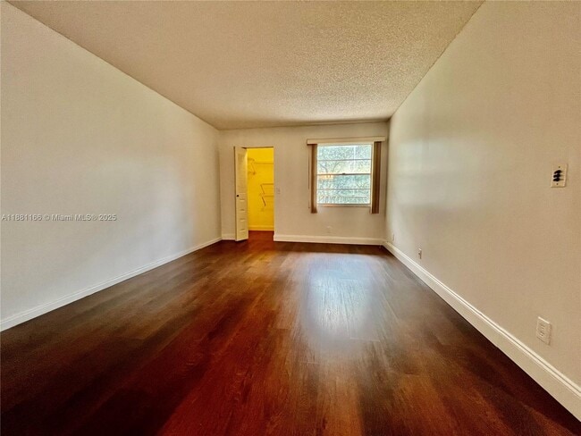 Building Photo - 801 SW 133rd Terrace