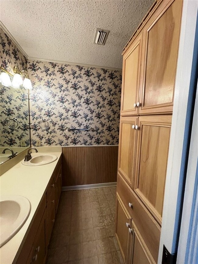 Building Photo - Bossier City LA 4 bed 3 bath for lease | C...