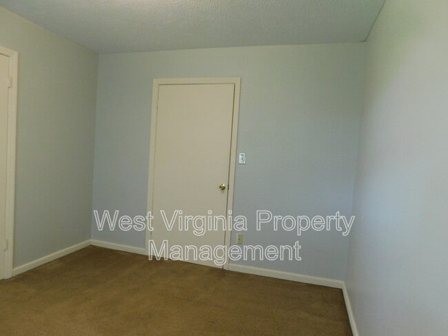 Building Photo - 152 Cardinal Wy