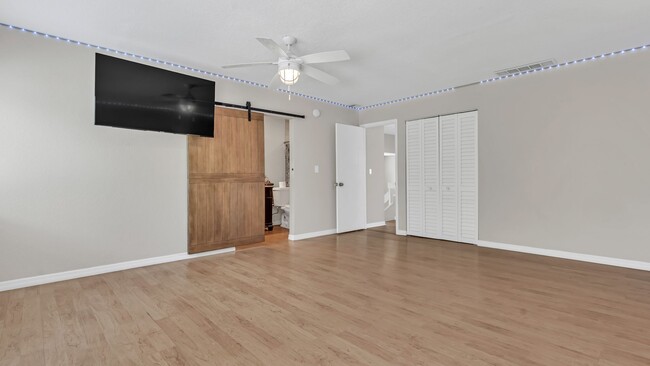 Building Photo - Fantastic 3br/3ba/2car gar home/pool in Pa...