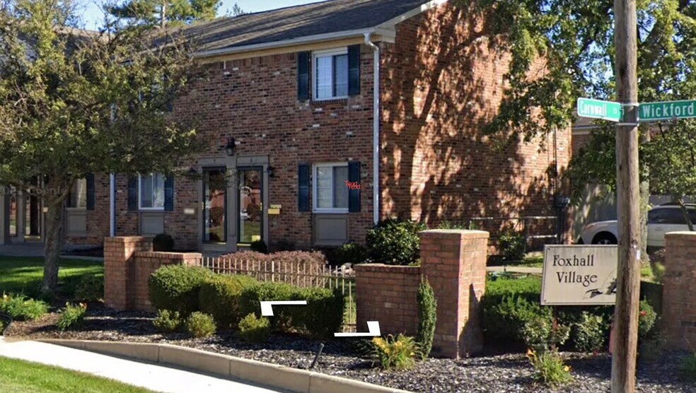 Building Photo - 4902 Wickford Dr E