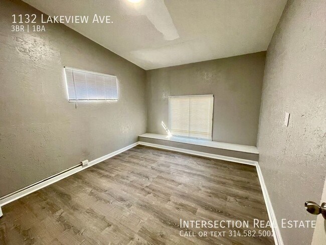Building Photo - 1132 Lakeview Ave