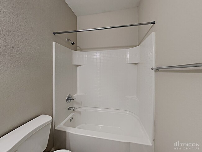 Building Photo - 4805 Cedar Springs Dr