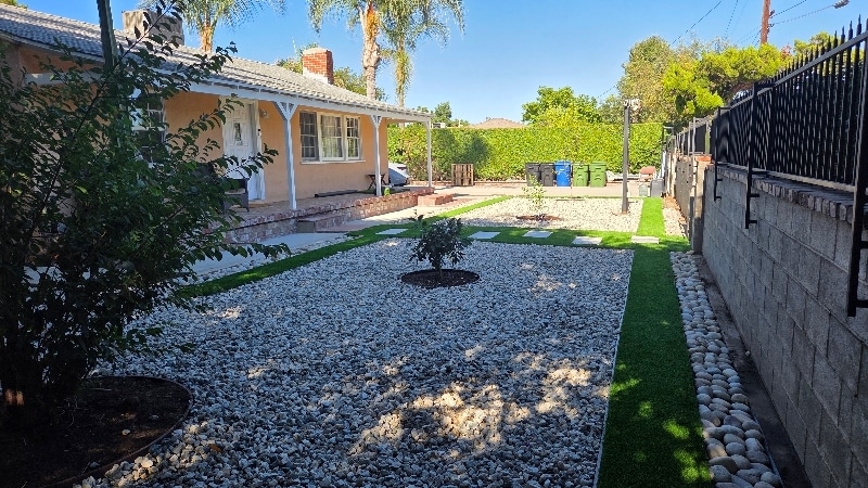 Building Photo - 12345 winnetka